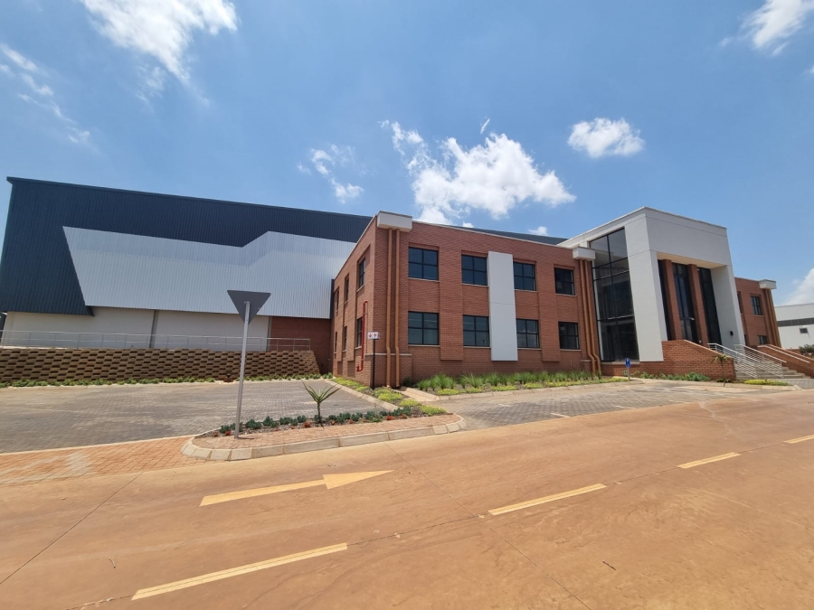 To Let commercial Property for Rent in Louwlardia Gauteng