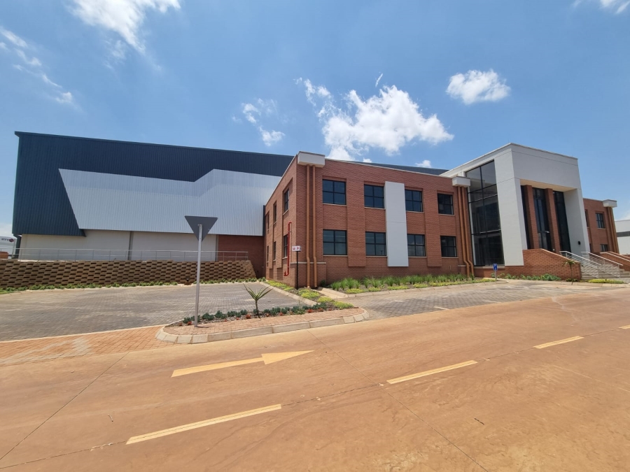 To Let commercial Property for Rent in Louwlardia Gauteng