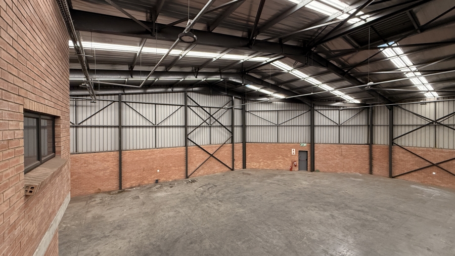 To Let commercial Property for Rent in Clayville Gauteng