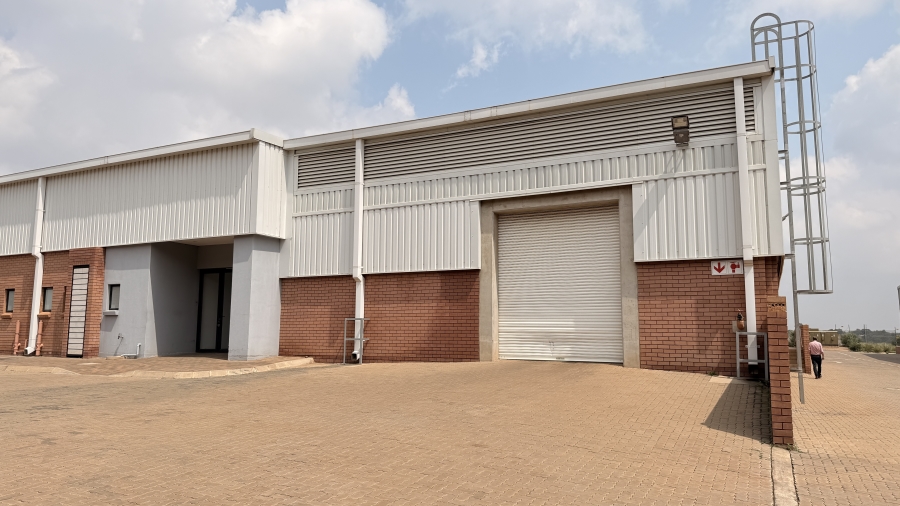 To Let commercial Property for Rent in Olifantsfontein Gauteng
