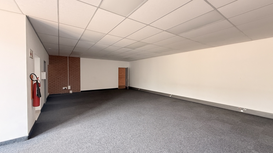 To Let commercial Property for Rent in Olifantsfontein Gauteng