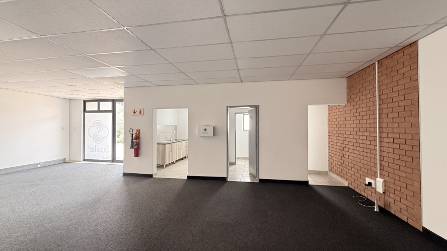 To Let commercial Property for Rent in Olifantsfontein Gauteng