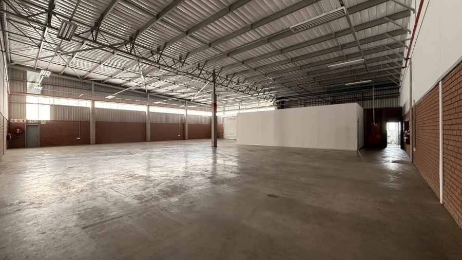 To Let commercial Property for Rent in Olifantsfontein Gauteng