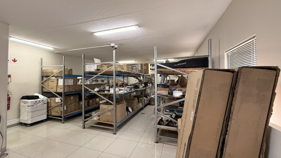 To Let commercial Property for Rent in Eastgate Gauteng