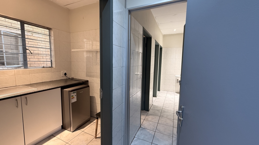 To Let commercial Property for Rent in Eastgate Gauteng