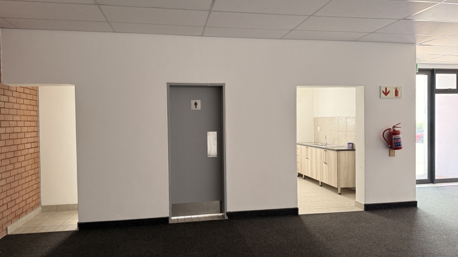 To Let commercial Property for Rent in Olifantsfontein Gauteng
