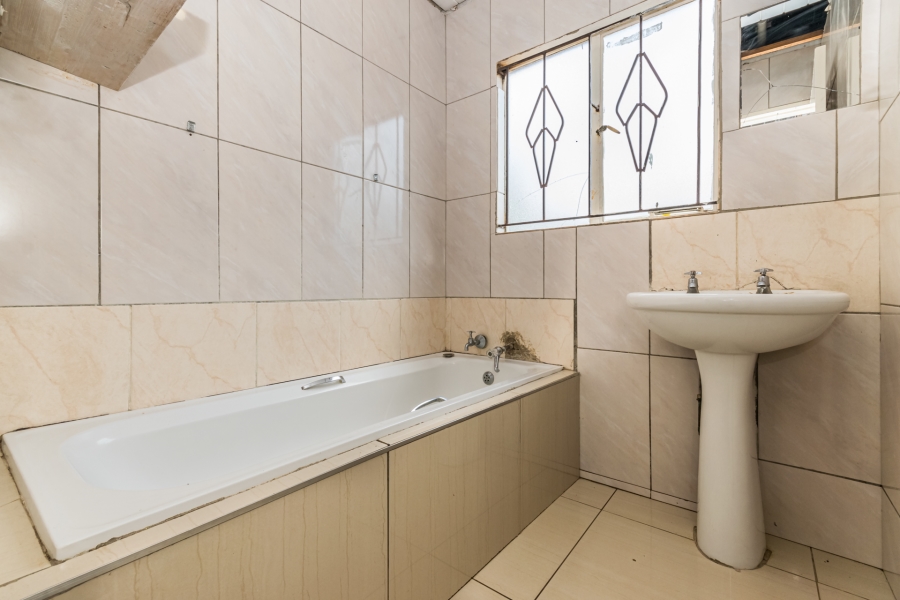 4 Bedroom Property for Sale in Cosmo City Gauteng