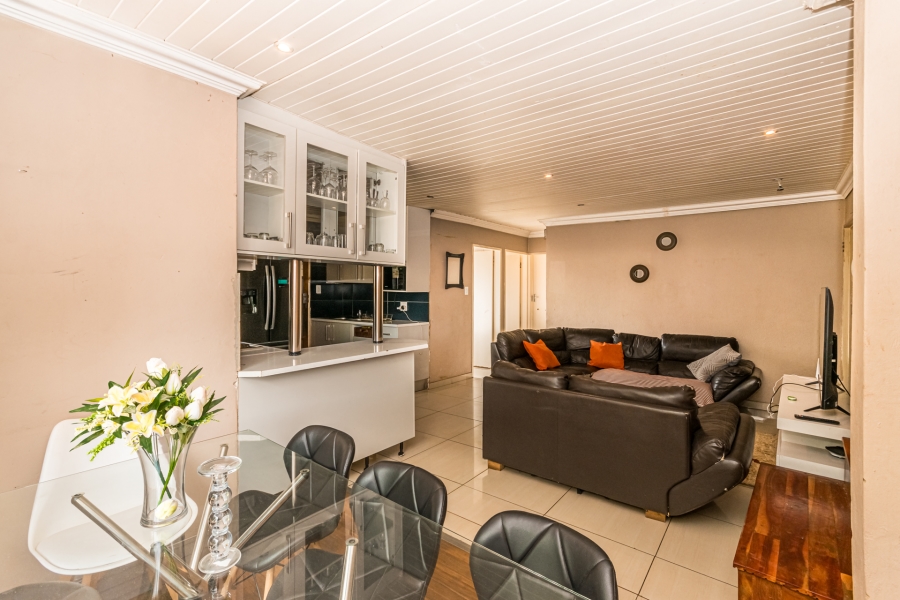 4 Bedroom Property for Sale in Cosmo City Gauteng