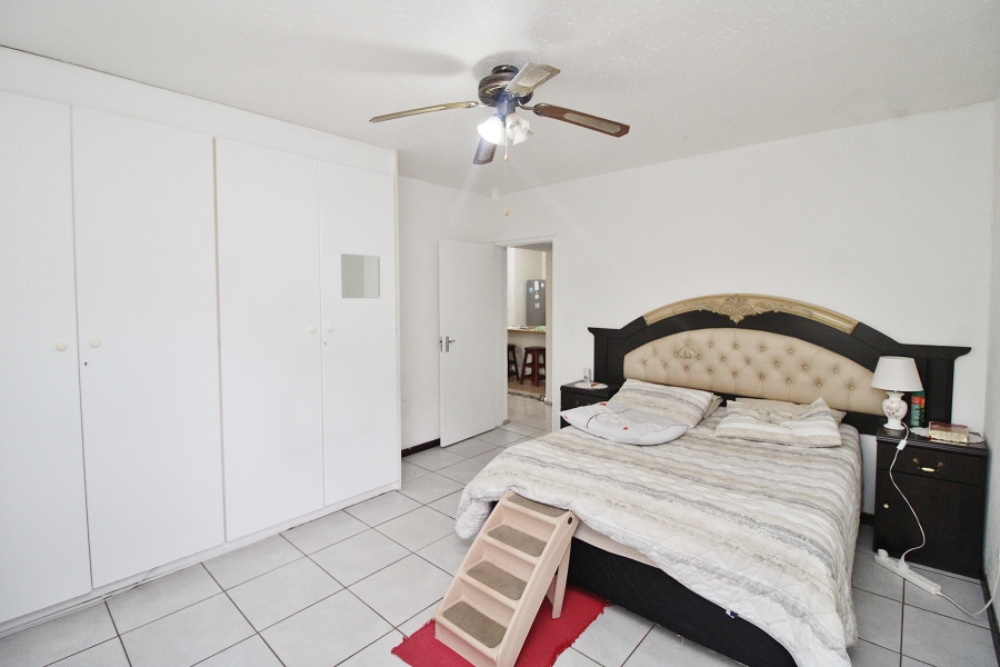 2 Bedroom Property for Sale in Wannenburghoogte Gauteng