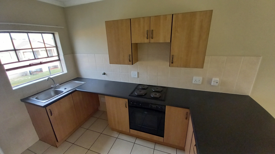 To Let 2 Bedroom Property for Rent in Albemarle Gauteng