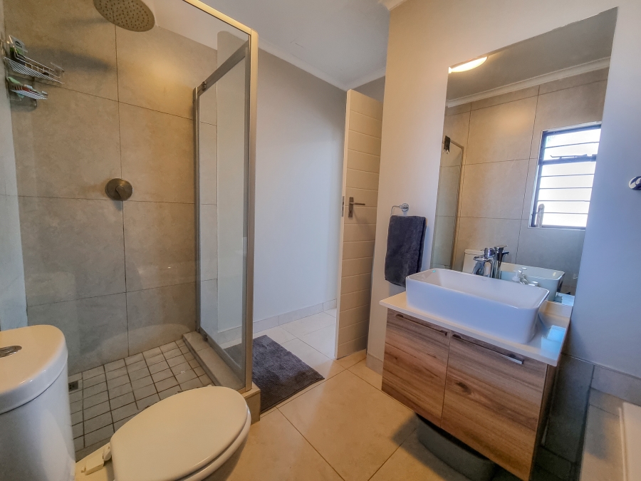 1 Bedroom Property for Sale in Golden Fields Estate Gauteng