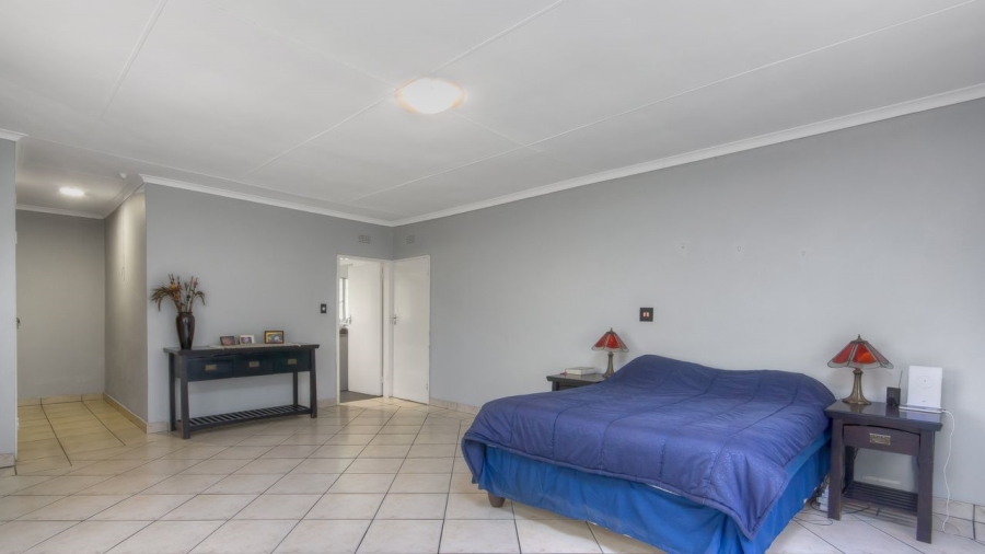 9 Bedroom Property for Sale in Walkerville Gauteng