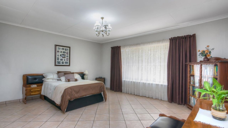 9 Bedroom Property for Sale in Walkerville Gauteng