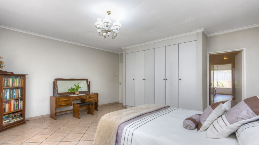 9 Bedroom Property for Sale in Walkerville Gauteng