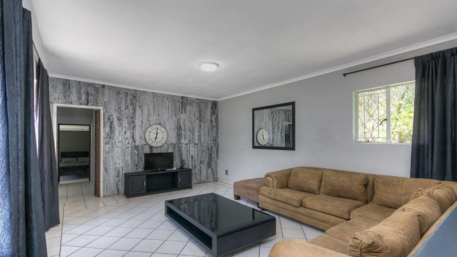 9 Bedroom Property for Sale in Walkerville Gauteng