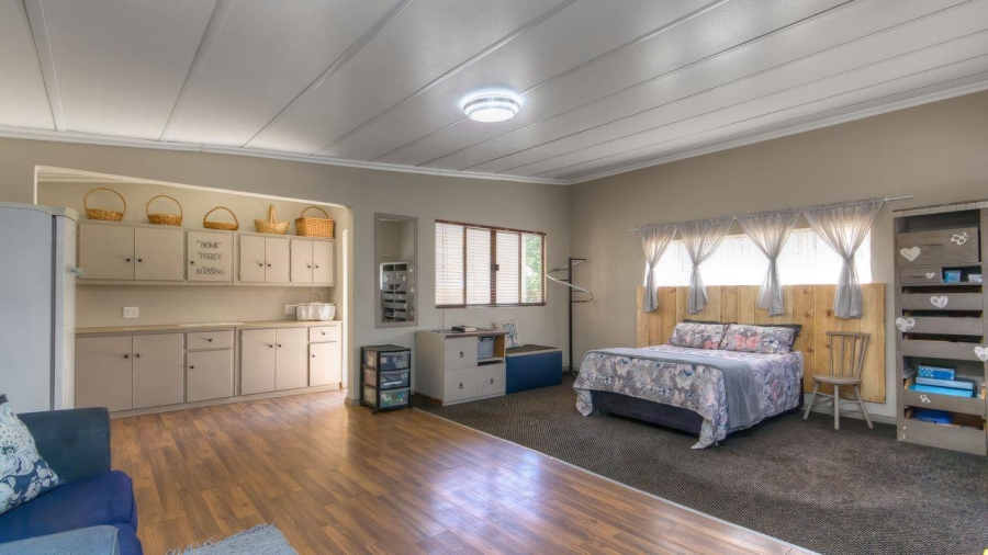 9 Bedroom Property for Sale in Walkerville Gauteng