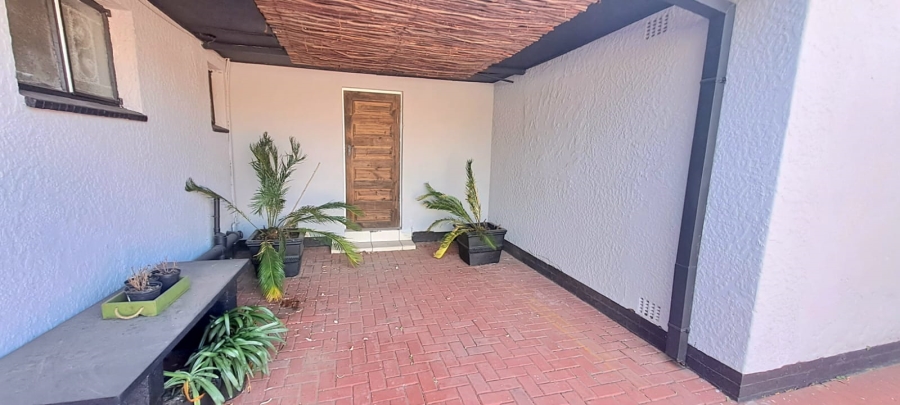 3 Bedroom Property for Sale in Risiville Gauteng