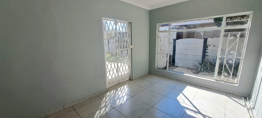 3 Bedroom Property for Sale in Risiville Gauteng