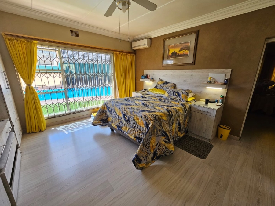 4 Bedroom Property for Sale in Risiville Gauteng