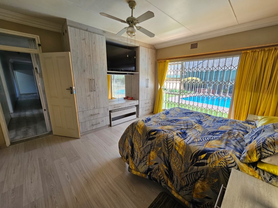 4 Bedroom Property for Sale in Risiville Gauteng