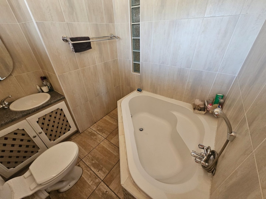 3 Bedroom Property for Sale in Risiville Gauteng