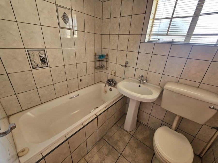 3 Bedroom Property for Sale in Risiville Gauteng