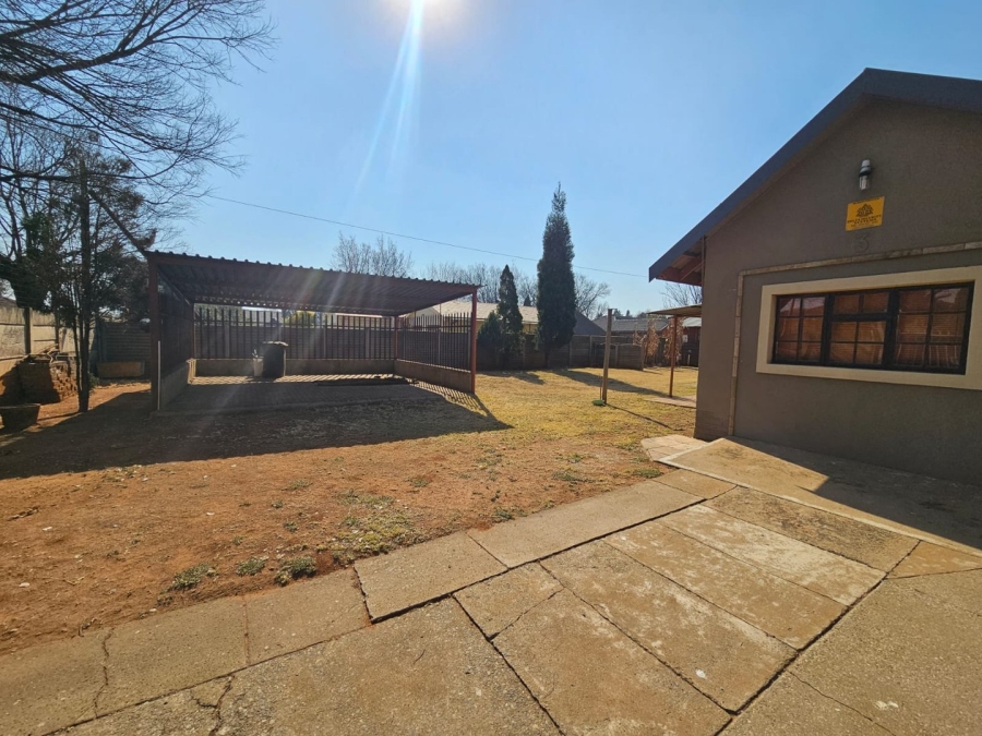 3 Bedroom Property for Sale in Risiville Gauteng