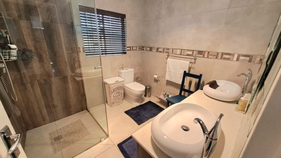 3 Bedroom Property for Sale in Falcon Ridge Gauteng