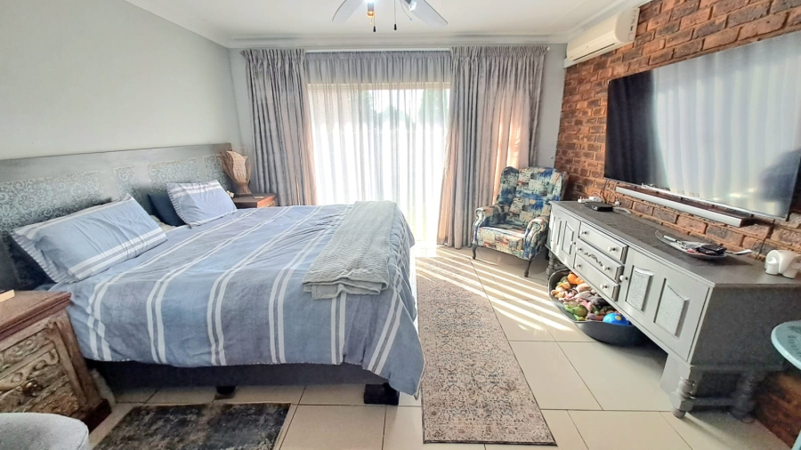 3 Bedroom Property for Sale in Falcon Ridge Gauteng