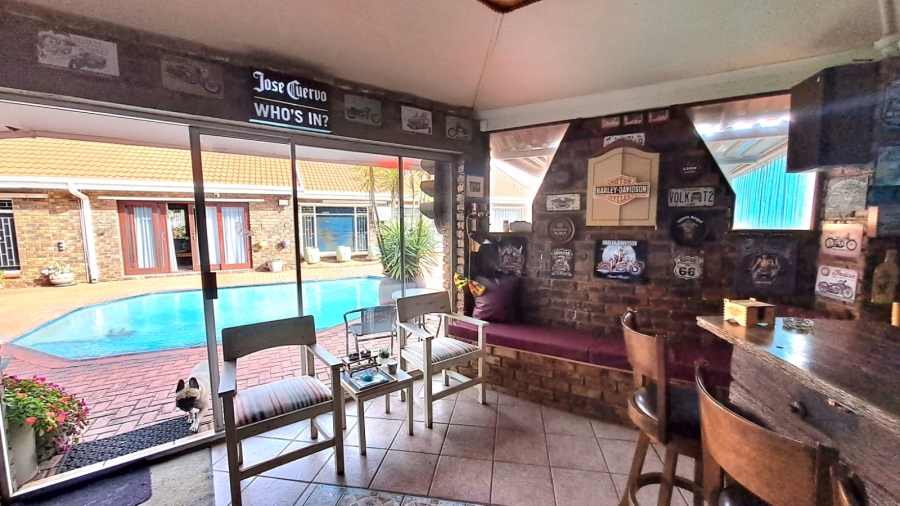 3 Bedroom Property for Sale in Falcon Ridge Gauteng