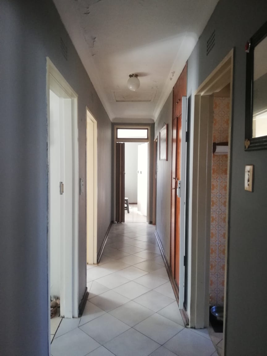 3 Bedroom Property for Sale in Sonland Park Gauteng