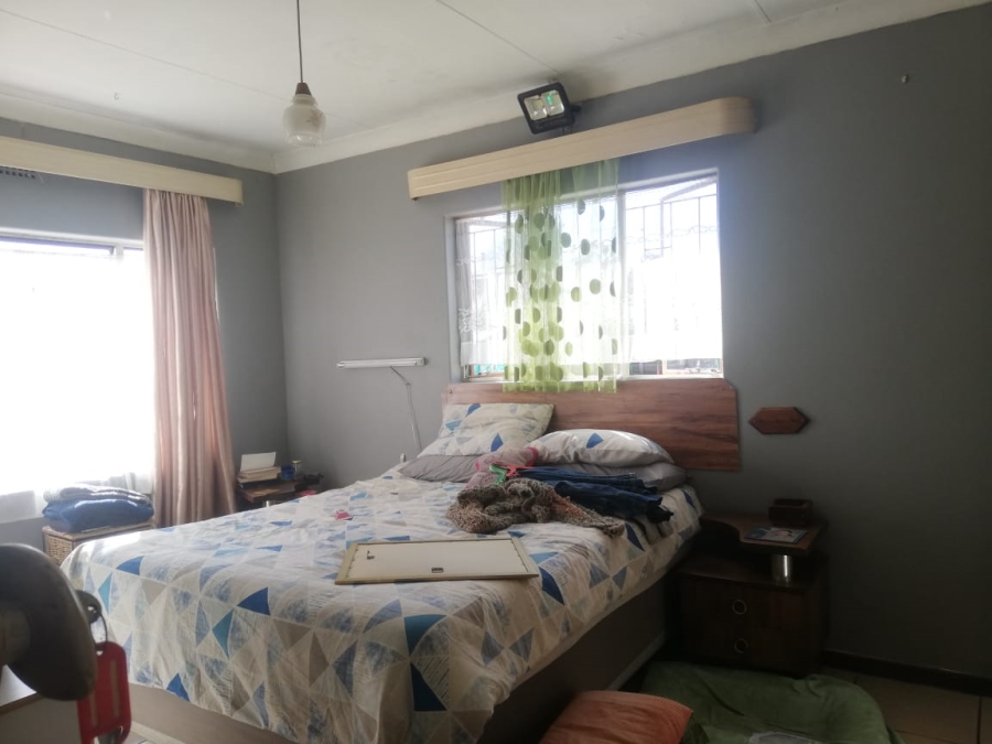 3 Bedroom Property for Sale in Sonland Park Gauteng