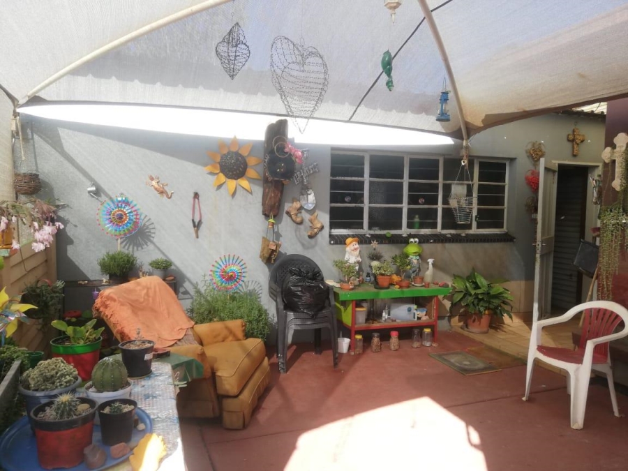 3 Bedroom Property for Sale in Sonland Park Gauteng