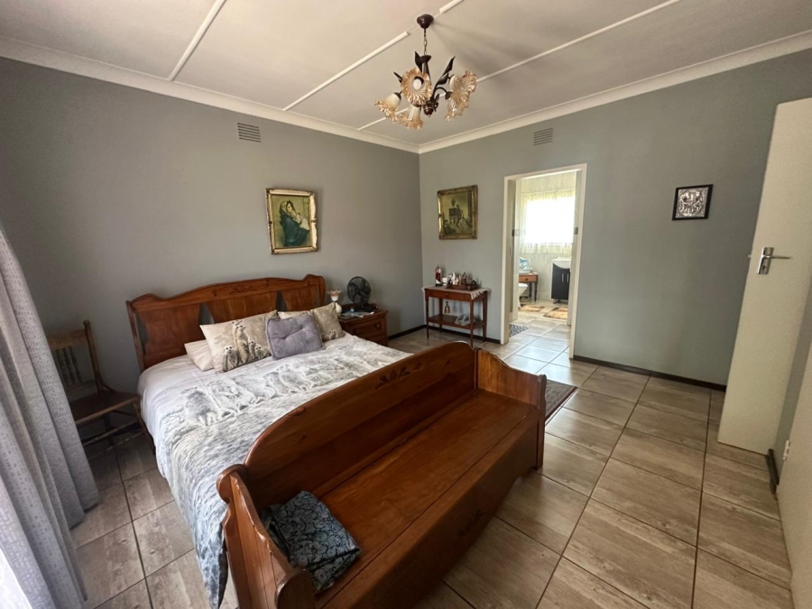 4 Bedroom Property for Sale in Sonland Park Gauteng