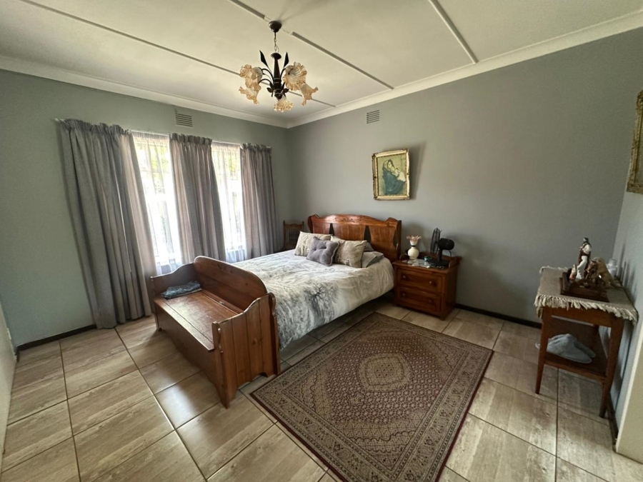 4 Bedroom Property for Sale in Sonland Park Gauteng