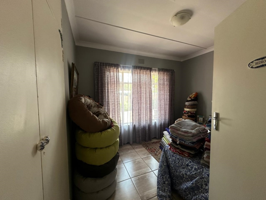 4 Bedroom Property for Sale in Sonland Park Gauteng