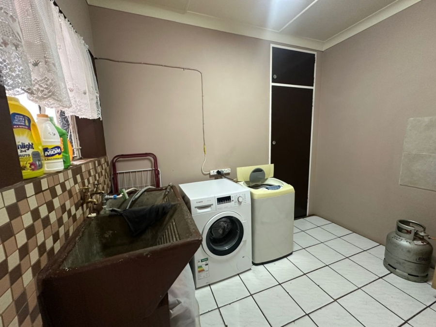 4 Bedroom Property for Sale in Sonland Park Gauteng