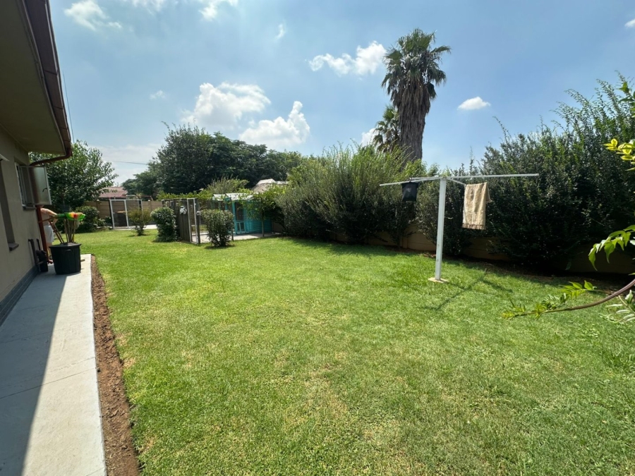 4 Bedroom Property for Sale in Sonland Park Gauteng