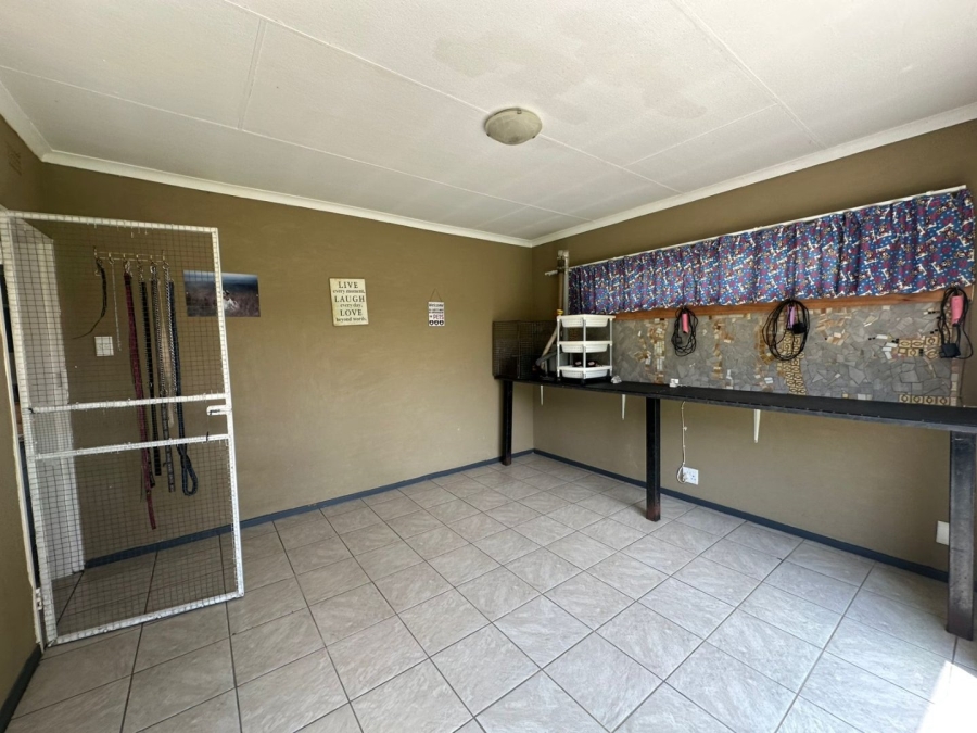 4 Bedroom Property for Sale in Sonland Park Gauteng