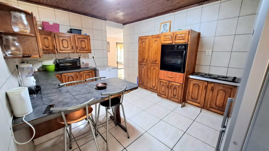4 Bedroom Property for Sale in Falcon Ridge Gauteng