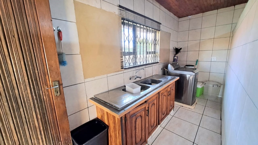 4 Bedroom Property for Sale in Falcon Ridge Gauteng