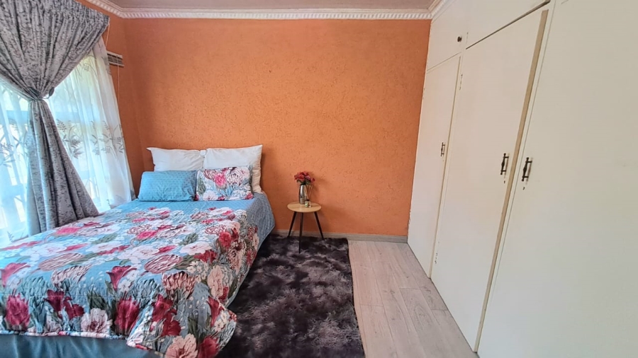 4 Bedroom Property for Sale in Falcon Ridge Gauteng