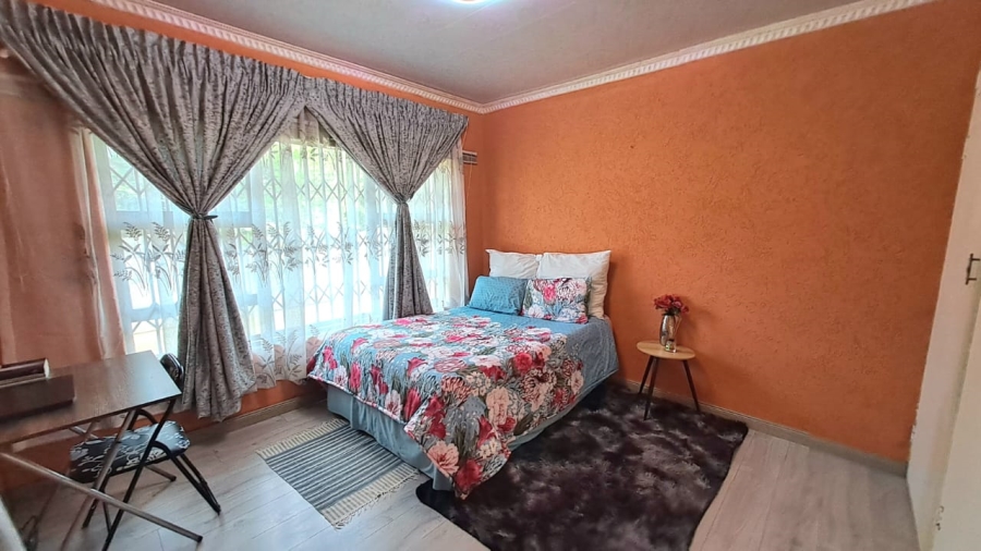 4 Bedroom Property for Sale in Falcon Ridge Gauteng