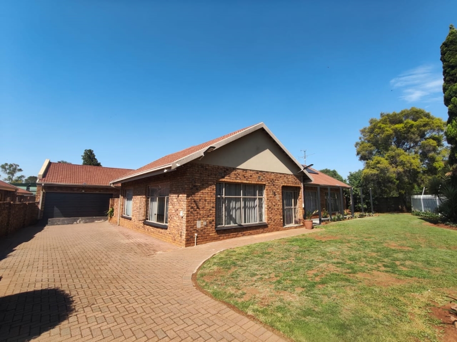 4 Bedroom Property for Sale in Vanderbijlpark SE Gauteng