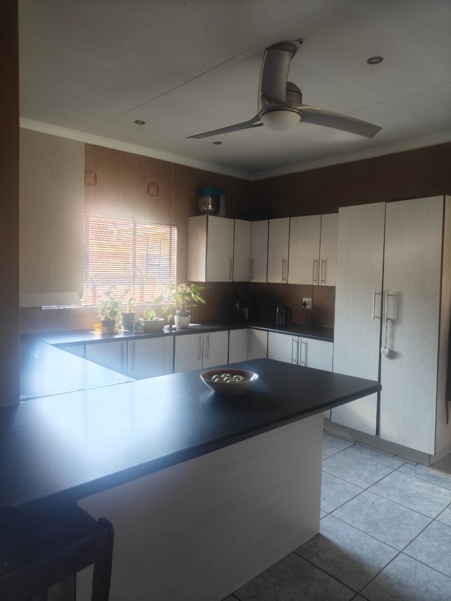 4 Bedroom Property for Sale in Vanderbijlpark SE Gauteng