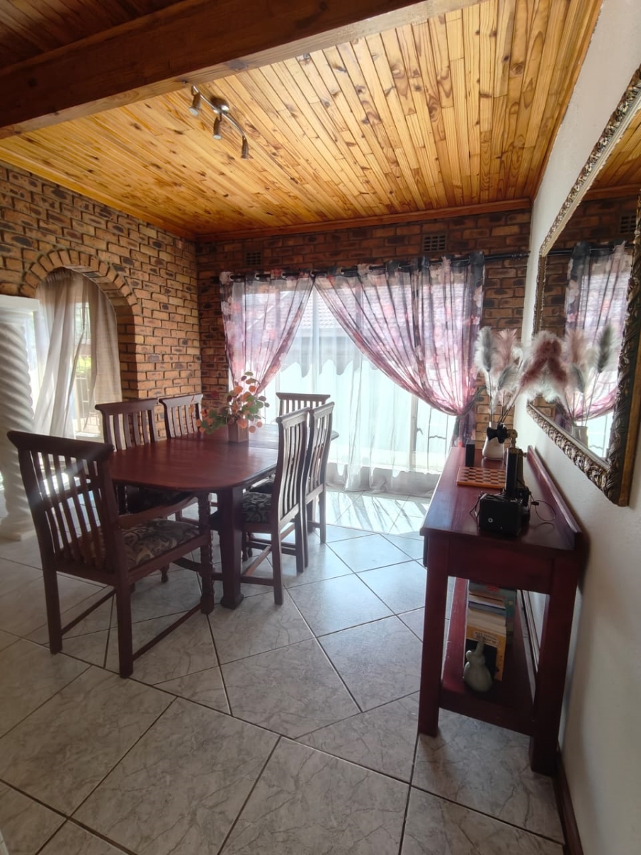 4 Bedroom Property for Sale in Vanderbijlpark SE Gauteng
