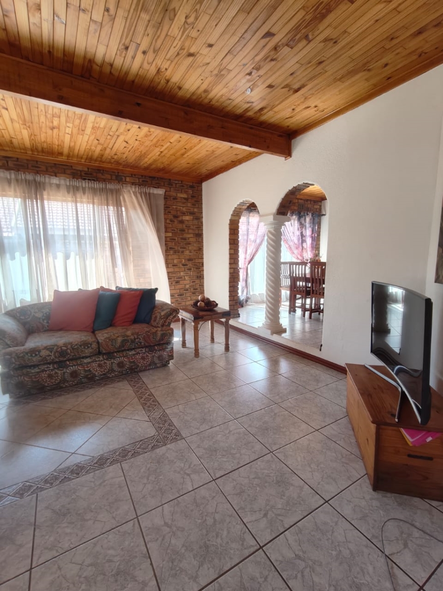 4 Bedroom Property for Sale in Vanderbijlpark SE Gauteng