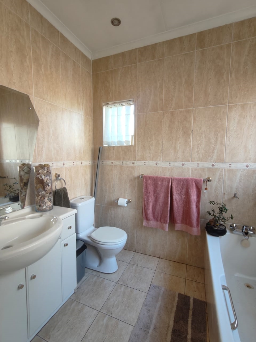 4 Bedroom Property for Sale in Vanderbijlpark SE Gauteng