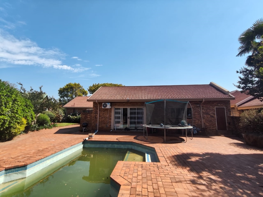 4 Bedroom Property for Sale in Vanderbijlpark SE Gauteng
