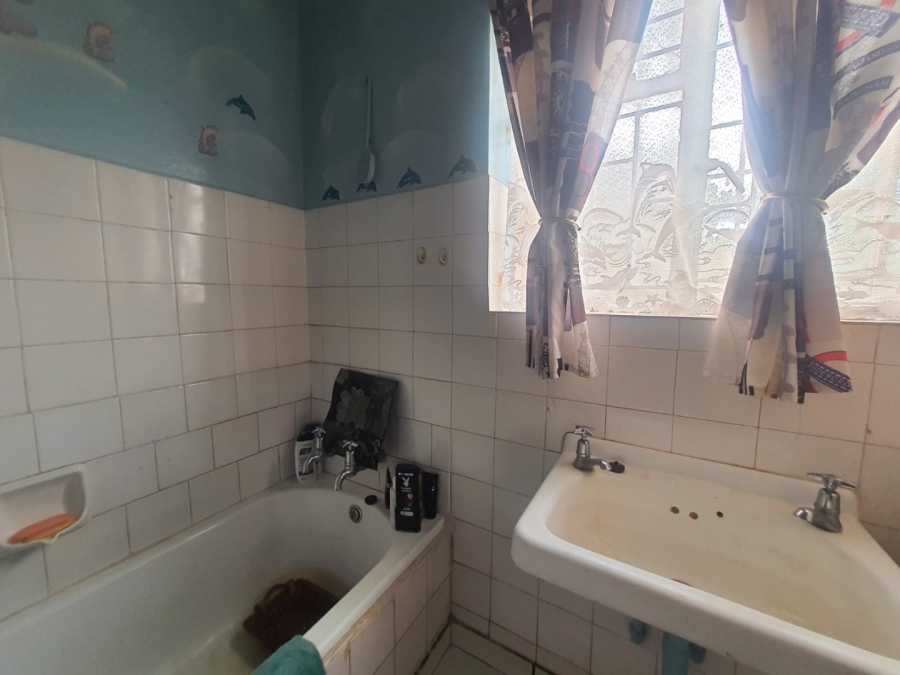 3 Bedroom Property for Sale in Sonland Park Gauteng